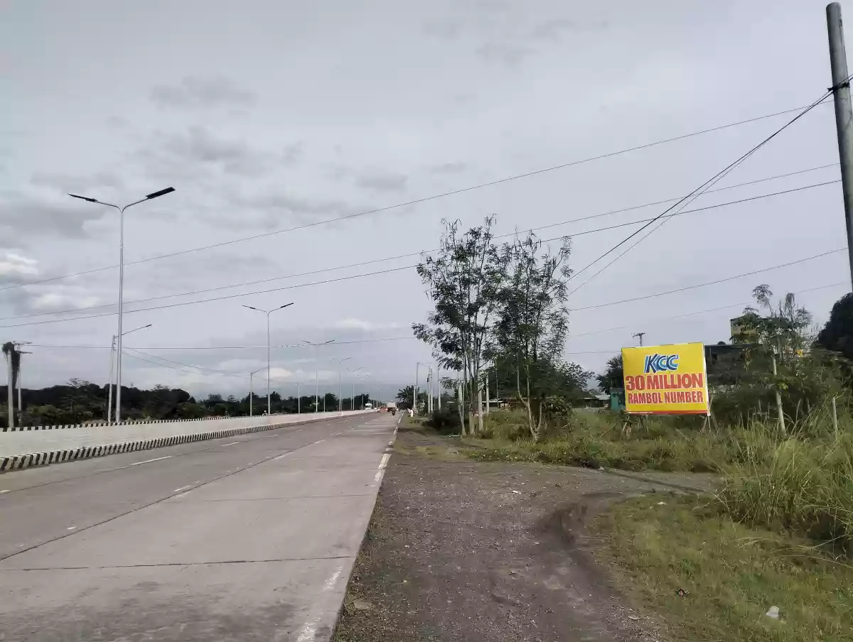 Commercial lot for sale in General Santos City — Commercial Lot in General Santos City Circumferential Road, General Santos City, South Cotabato — Photo 3