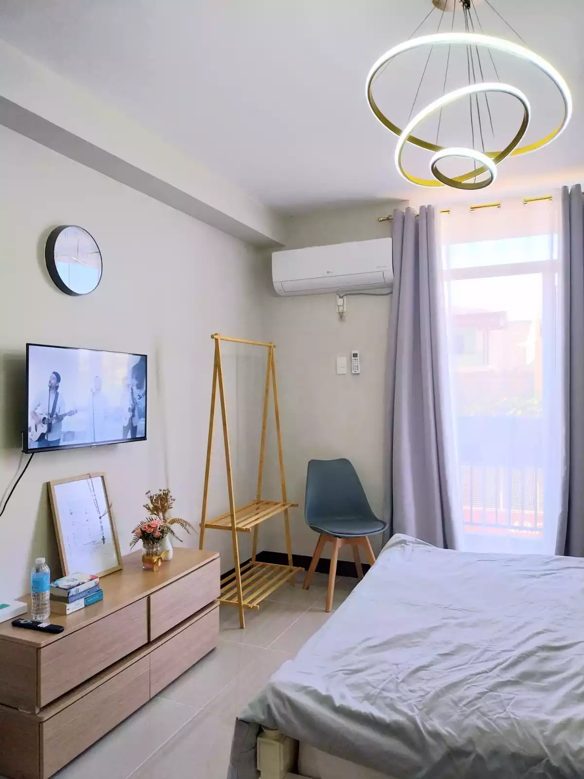 FULLY FURNISHED STUDION UNIT FOR ASSUME — Studio in Marigondon Beach Road, Lapu-Lapu City, Central Visayas — Photo 2