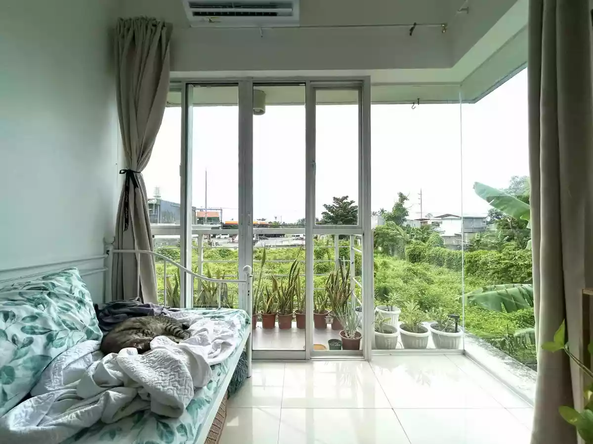 FOR ASSUME 1 BR CORNER UNIT WITH  BALCONY — 1 Bedroom in Minglanilla, Cebu, Philippines — Photo 4
