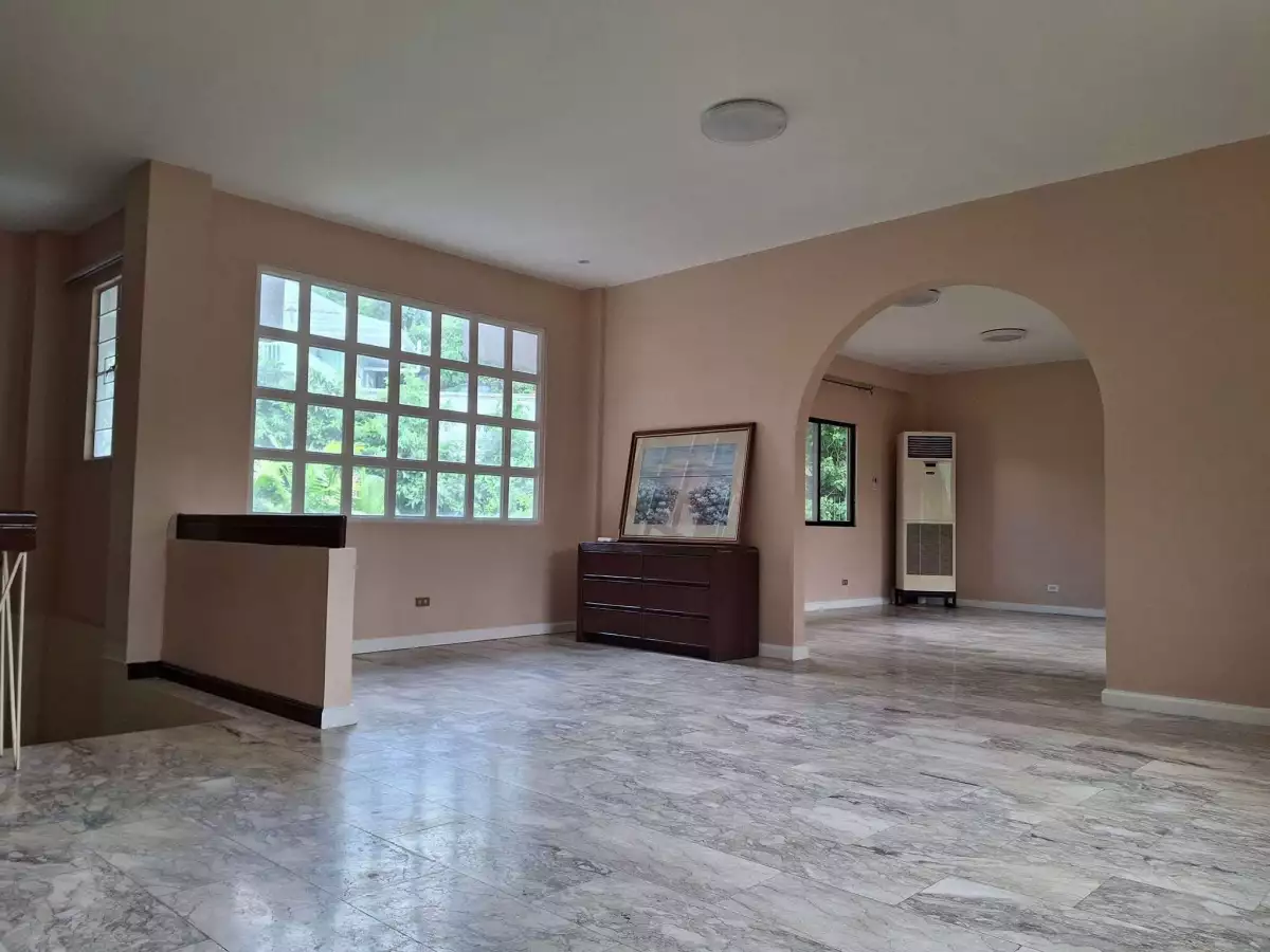MA. LUISA ESTATE PARK HOUSE FOR SALE/RENT — House and Lot in Cebu City, Cebu, Philippines — Photo 2