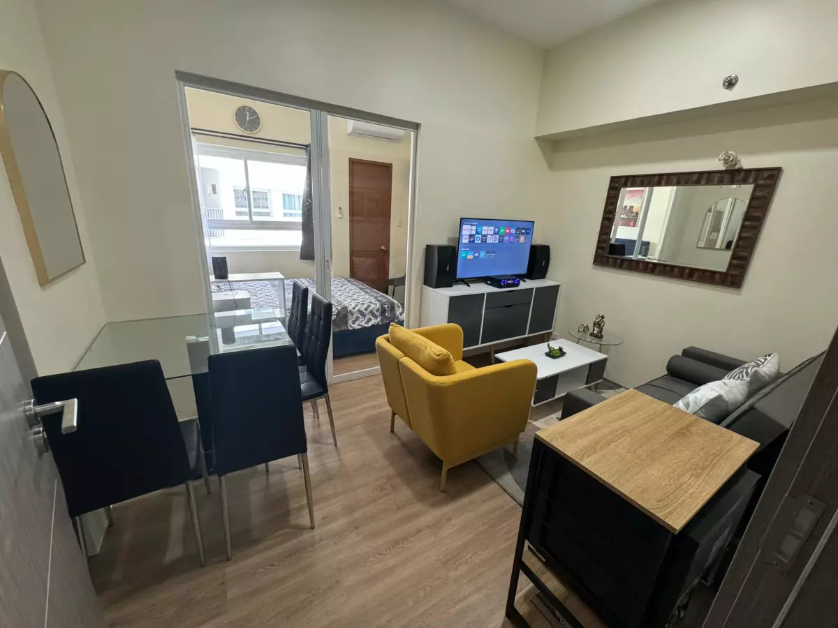 FOR ASSUME: 1 BR Condo Unit with Parking Space included at NORTHWOODS PLACE CONDO RFO