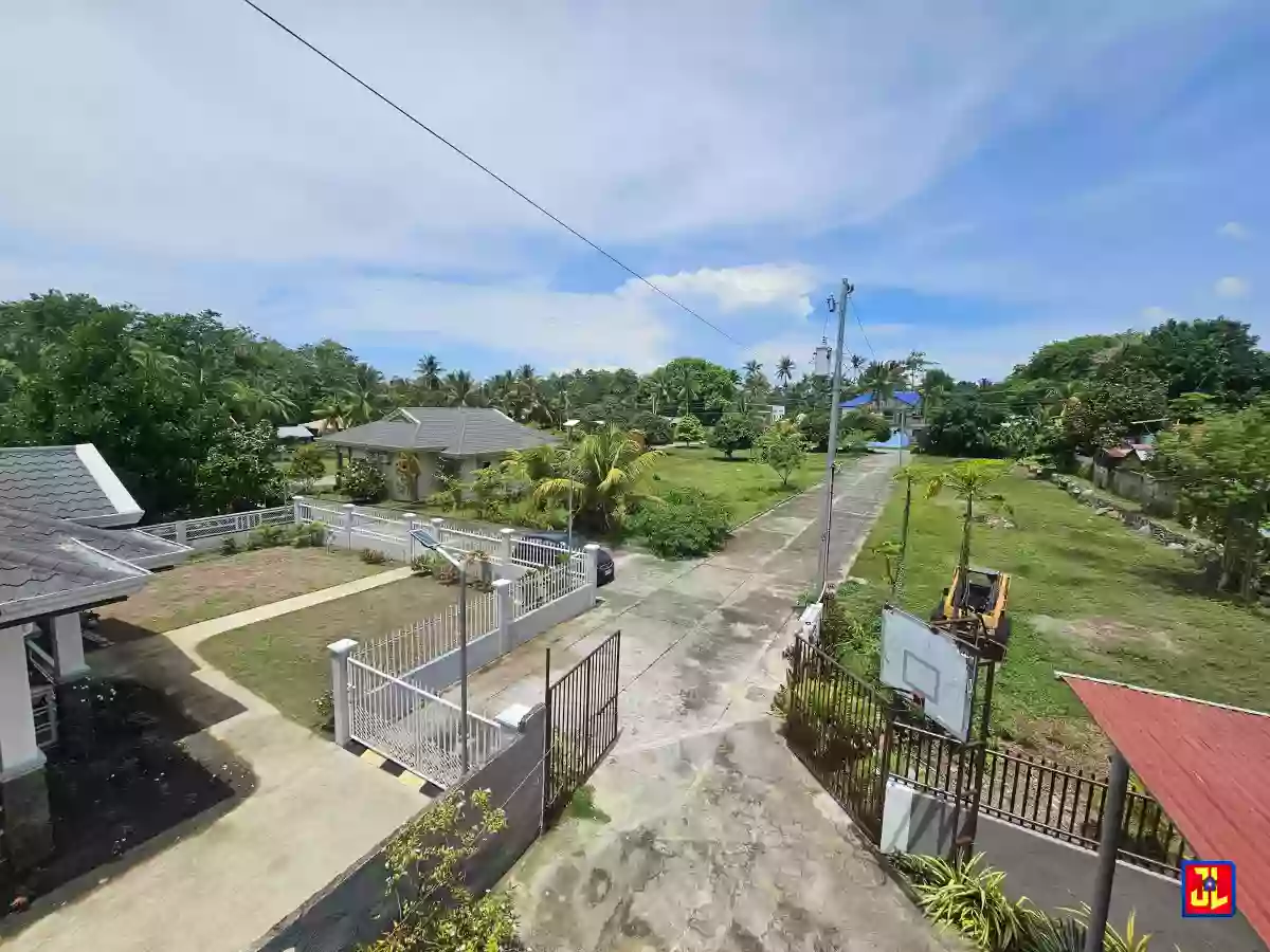 P1M discount! From P7M to P6M! Amazing 3-unit Apartment for Sale from in Combado, Bacong [available] — Apartment in Bacong, Negros Oriental, Philippines — Photo 4