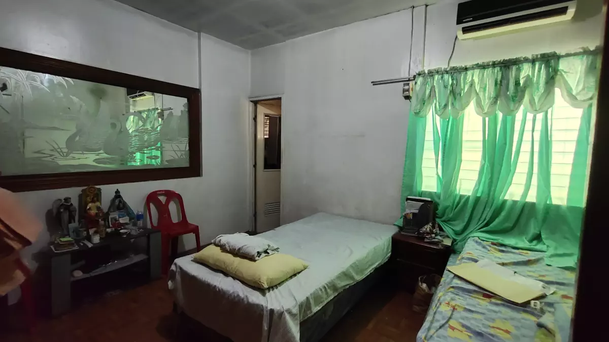 Open photo 13 of 17 — Single Detached house 