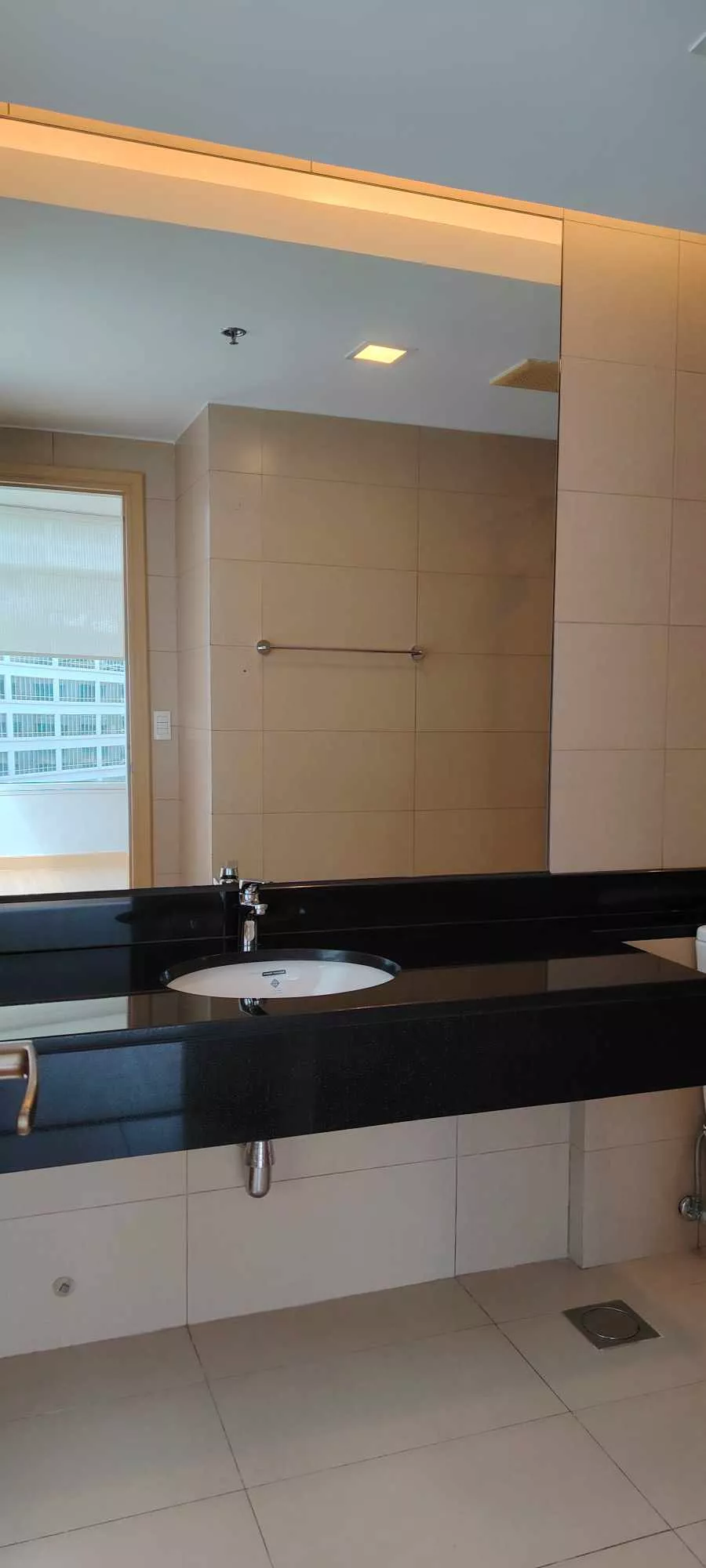FOR SALE — 3 Bedrooms in Cebu City, Philippines — Photo 5