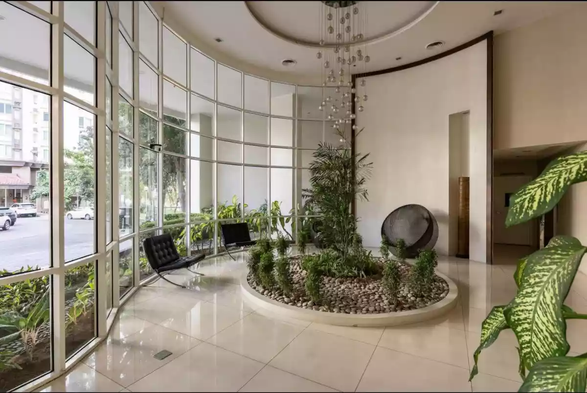 Open photo 14 of 19 — FOR SALE – Calyx Residences Executive Studio Corner Unit