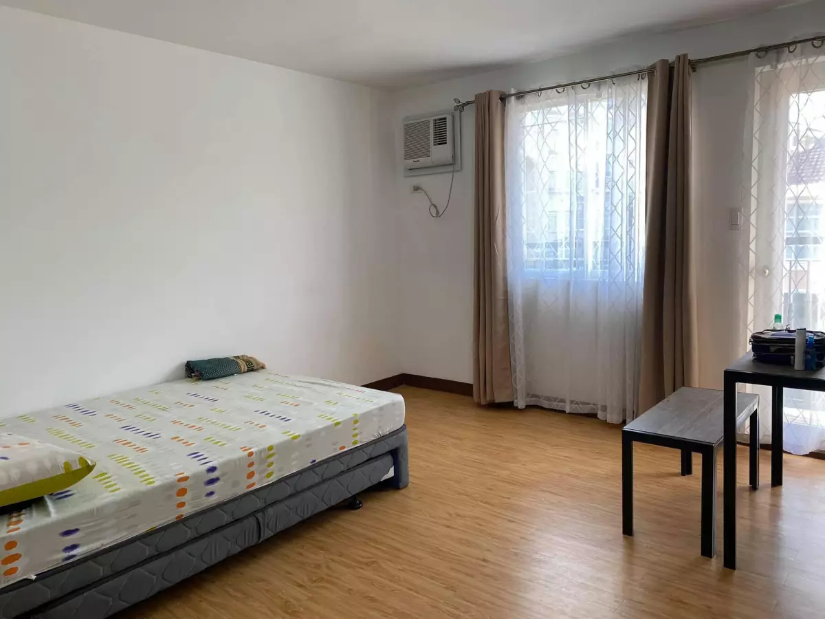 STUDIO-TYPE CONDO UNIT NEAR SAMAL BEACHES — 1 Bedroom — Photo 3