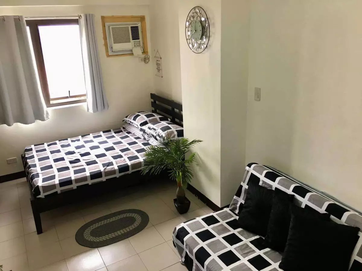 Studio Unit in The Persimmon North Tower with Parking Unit for Sale — Studio in M. Borces Street, Cebu City, Central Visayas — Photo 4
