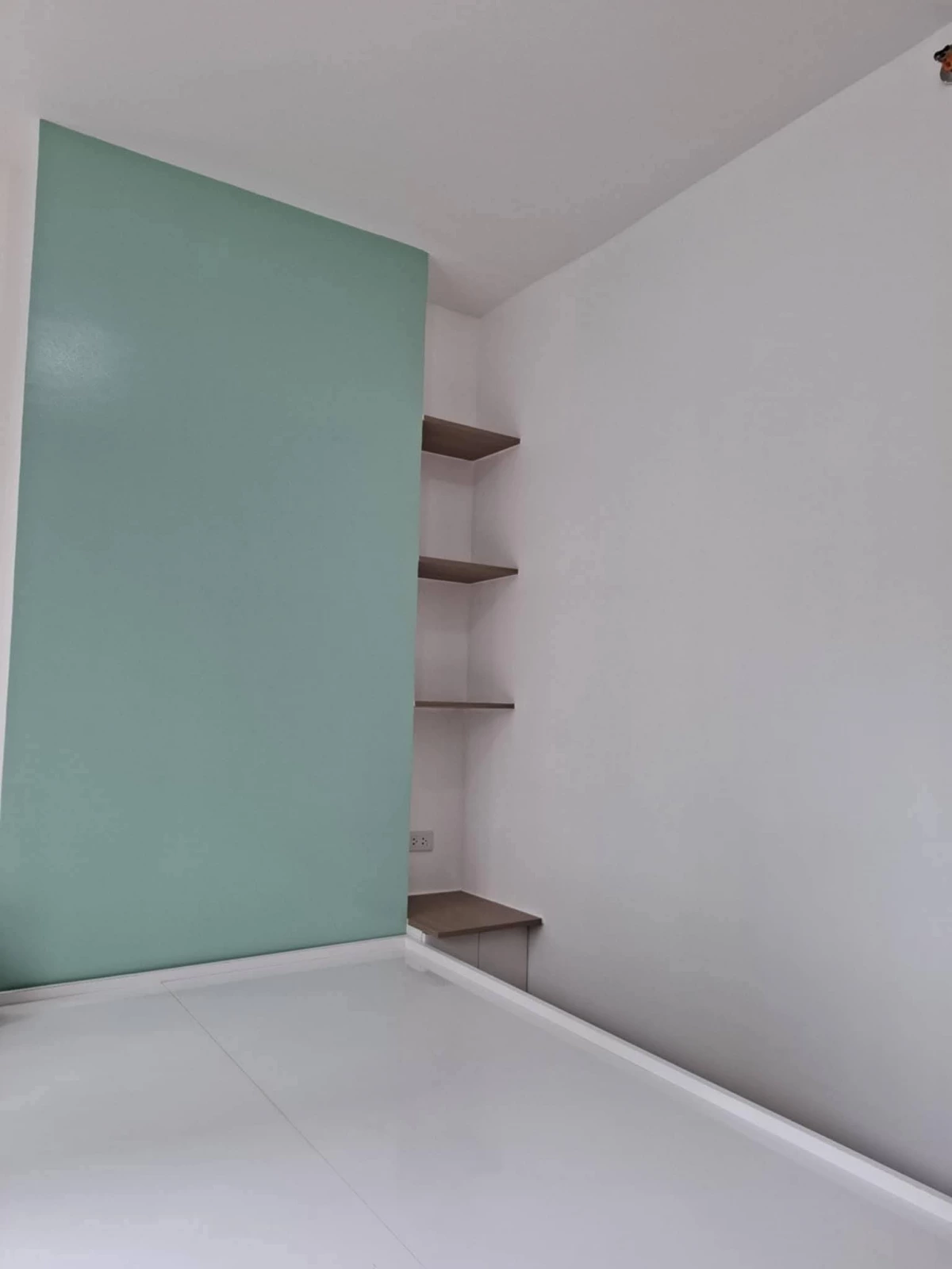 Studio Semi Furnished For Sale — Studio in Salinas Drive Extension, Cebu City, Philippines — Photo 2