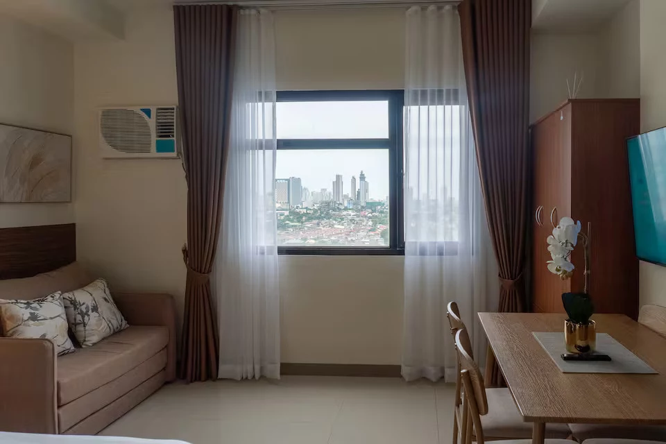Cozy & Affordable Studio for Rent at Casa Mira Towers Labangon – Fully Equipped with WiFi & Netflix — Studio in Salvador Street, Labangon, Cebu City — Photo 4