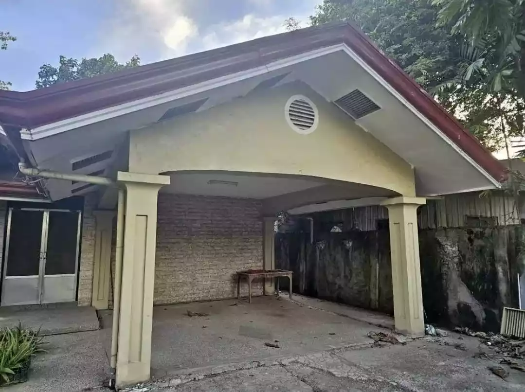 House and Lot for Sale or Rent — House and Lot in Mandaue City, Cebu, Philippines — Photo 4