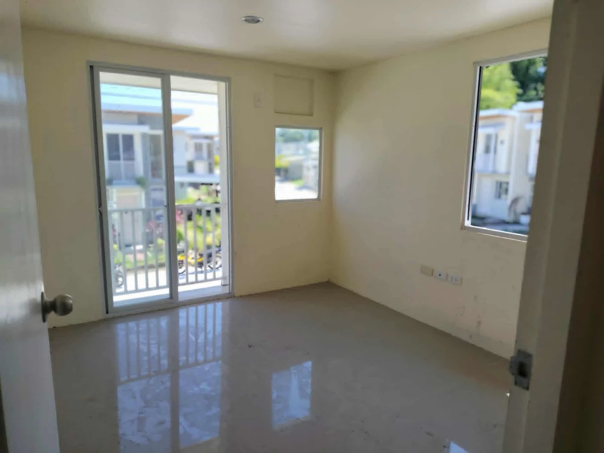 FOR ASSUME - Townhouse B - FOR ASSUME (Casa Mira Homes, Junob, Dumaguete) — House and Lot in Dumaguete City, Negros Oriental, 6200 — Photo 3