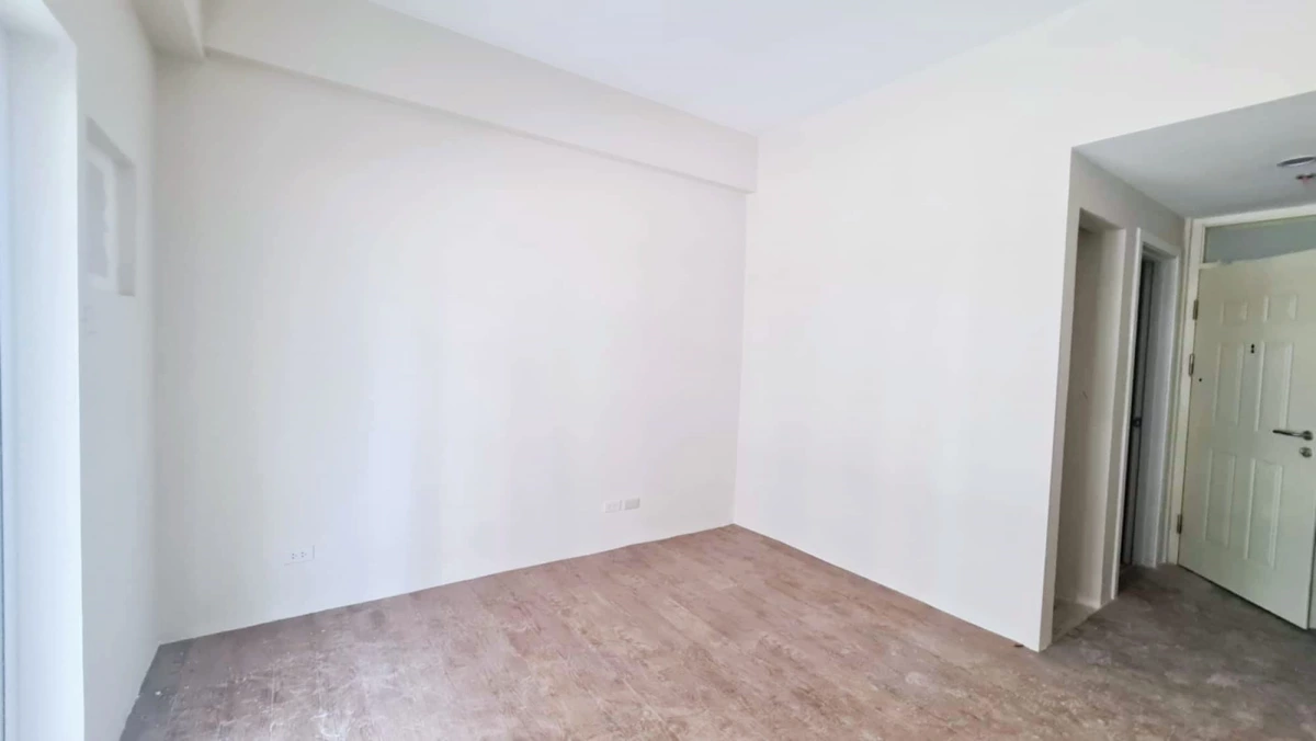 READY FOR OCCUPANCY 27 SQM STUDIO WITH BALCONY FOR SALE — Studio in Lapu-Lapu City, Cebu — Photo 3