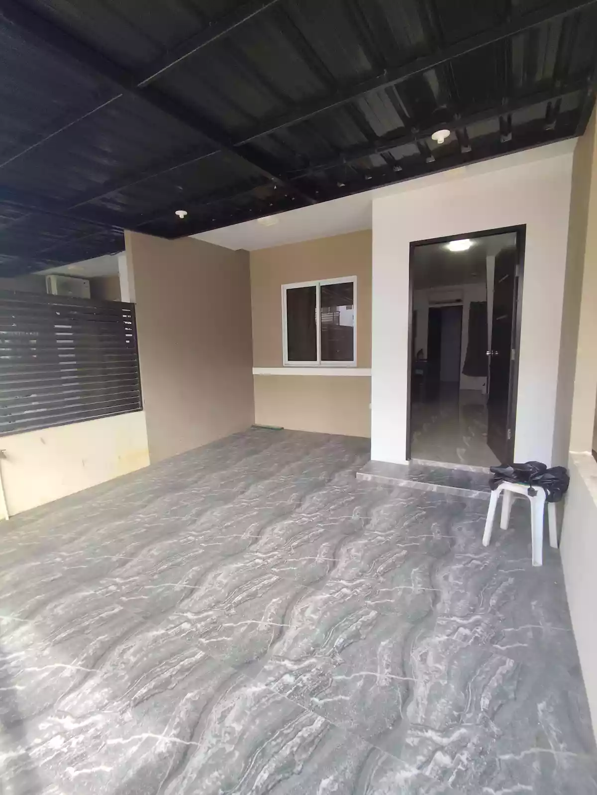 Azumi Phase 2 - Aimi Unit for Sale @ Php 1.8M only! 
