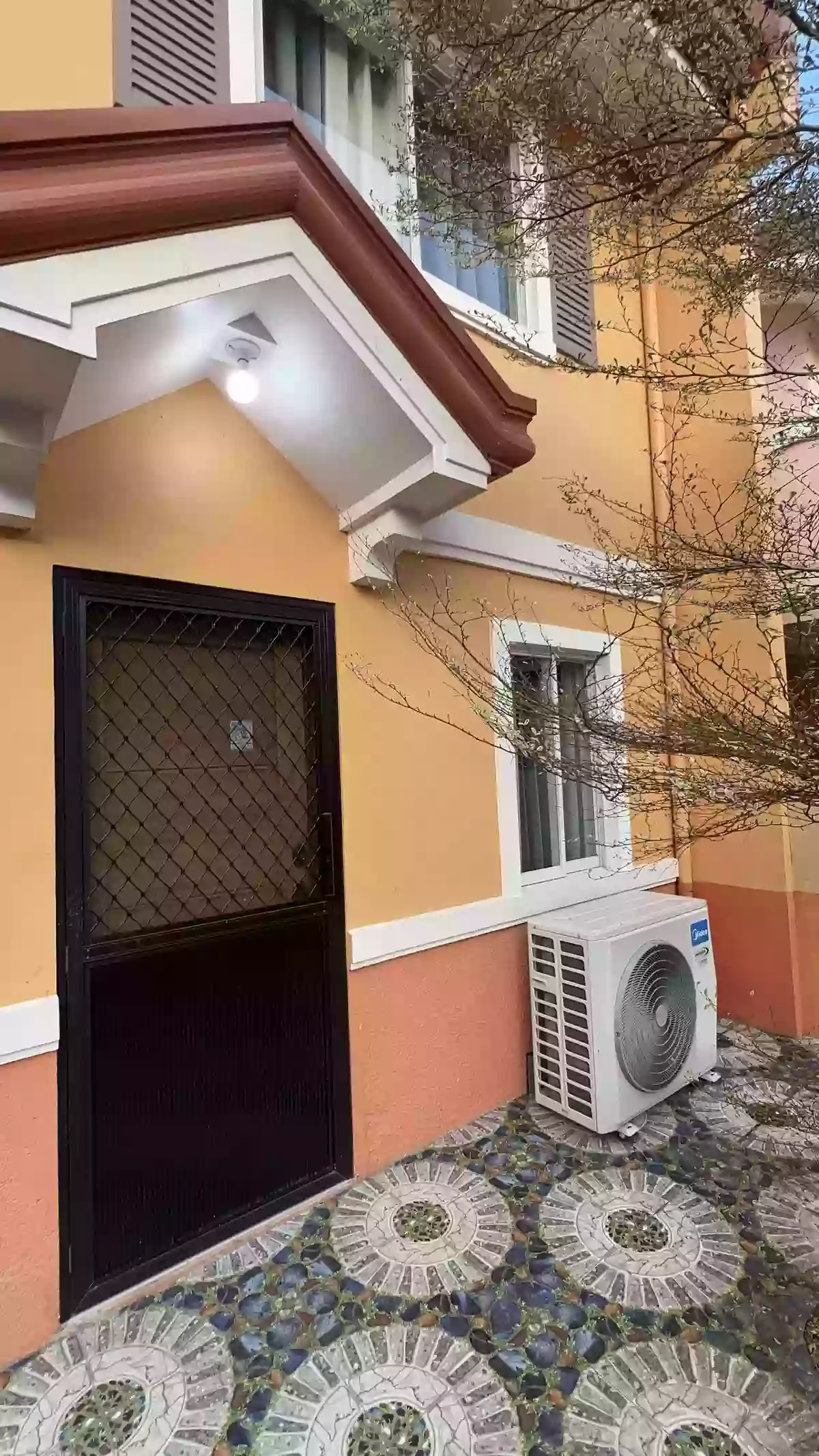 Open photo 12 of 17 — Amazing House and Lot in Butuan