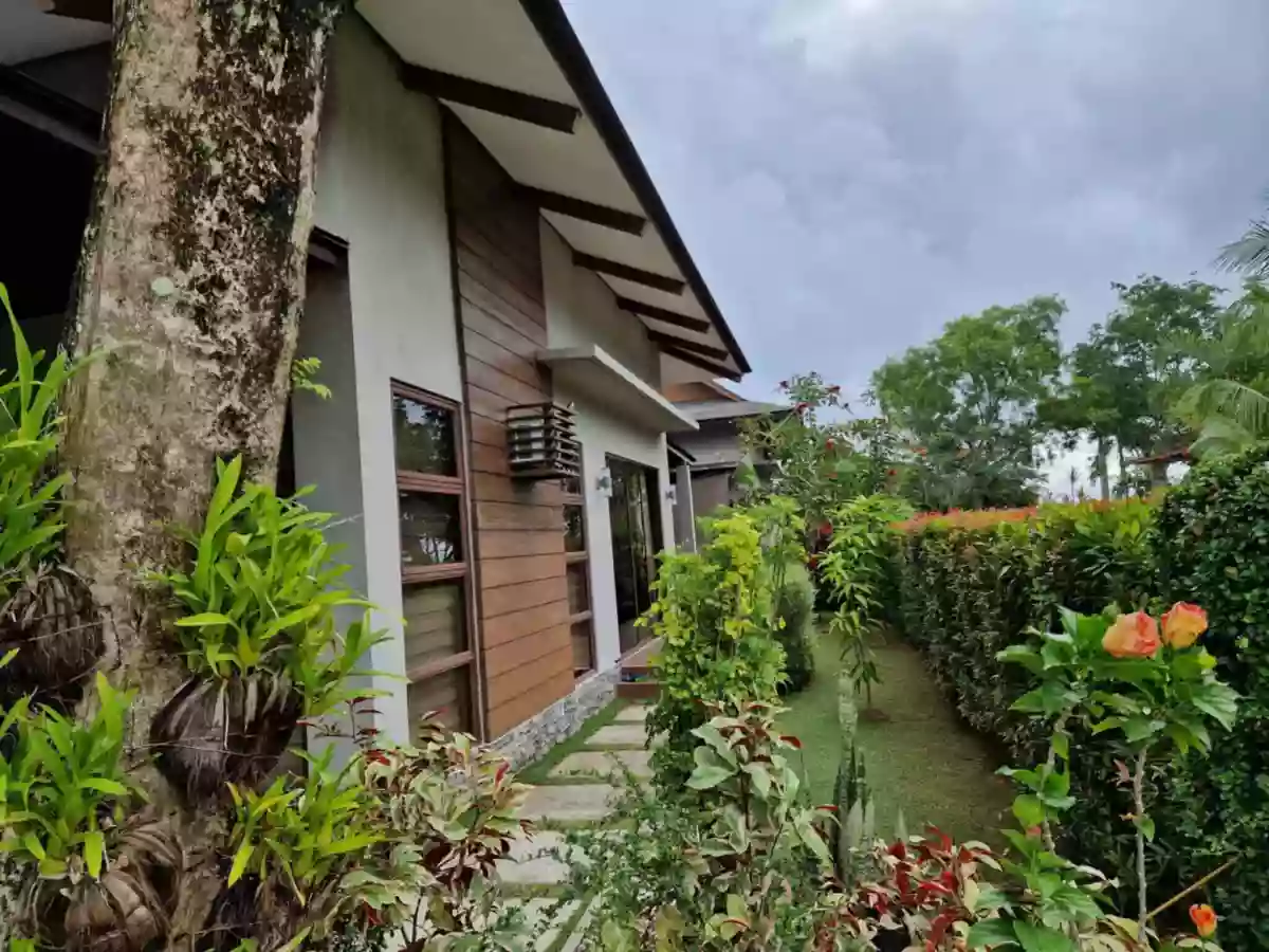 Open photo 11 of 18 — HOUSE AND LOT FOR SALE INSIDE ADUNA BEACH VILLAS