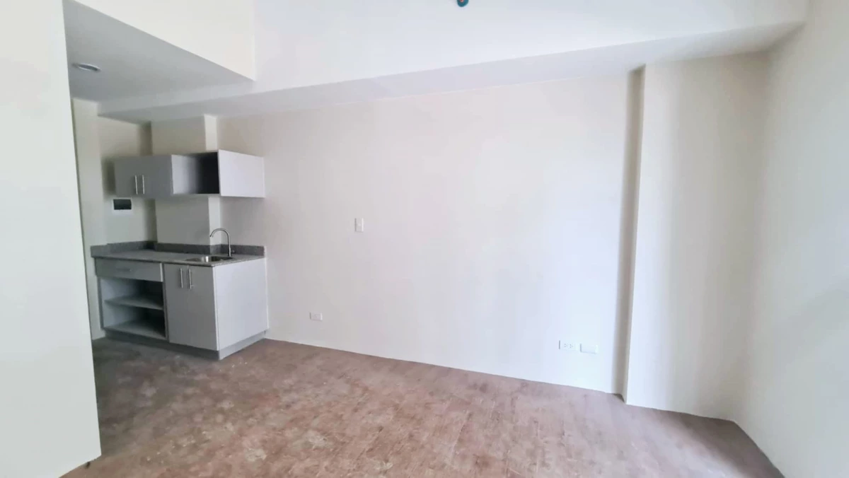 READY FOR OCCUPANCY 27 SQM STUDIO WITH BALCONY FOR SALE — Studio in Lapu-Lapu City, Cebu — Photo 5