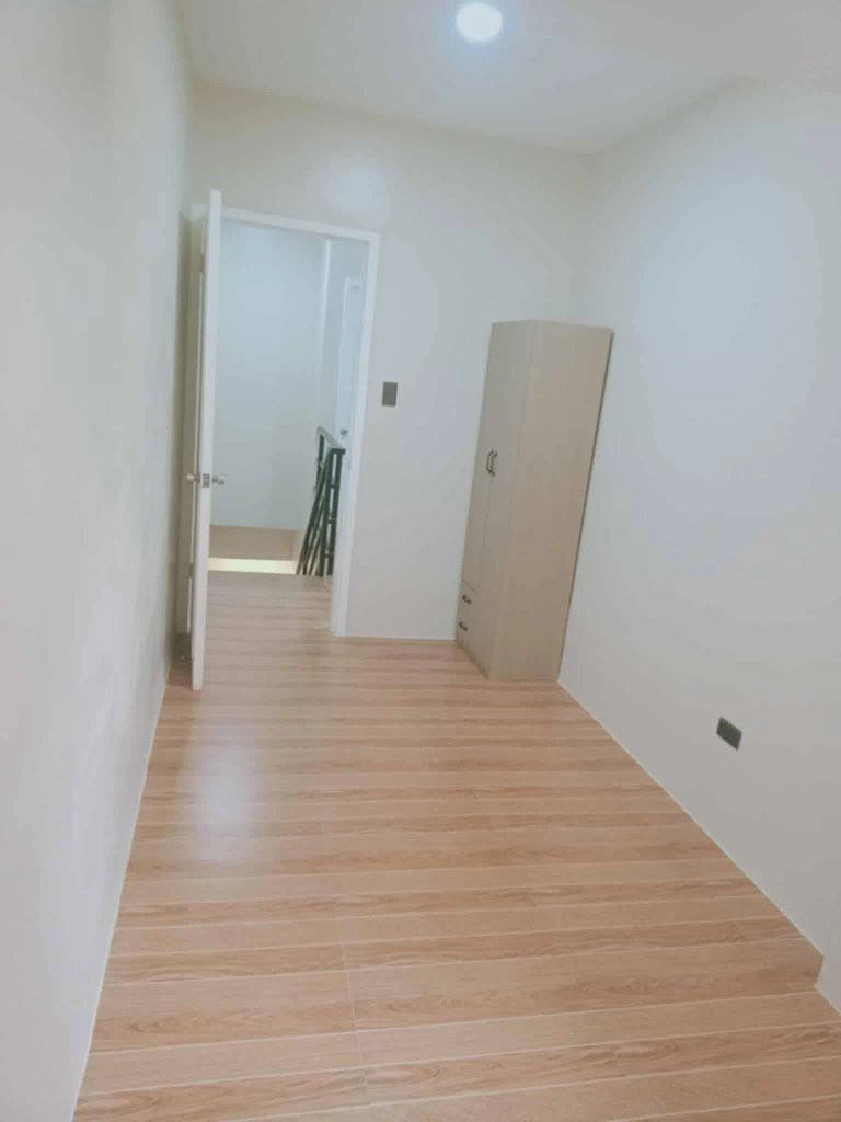 4 BEDROOM HOUSE FOR RENT NEAR SACRED HEART SCHOOL/ ATENEO DE CEBU in MANDAUE CITY — Townhouse in H Abellana, Mandaue, Cebu — Photo 5