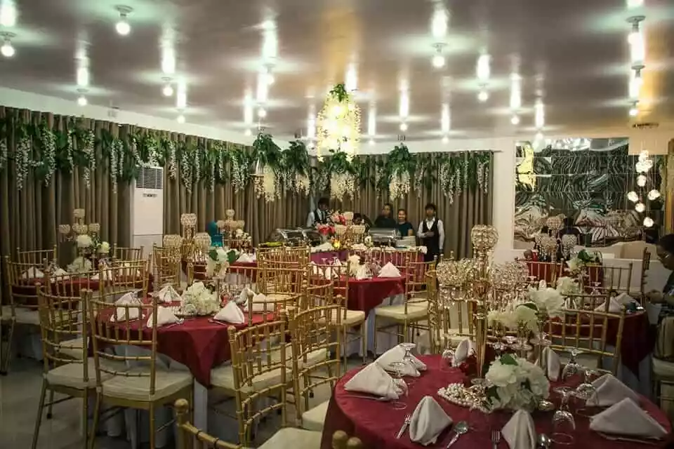 Commercial Building For Sale – BFRV Las Piñas — Space in Las Piñas, Metro Manila, Philippines — Photo 3