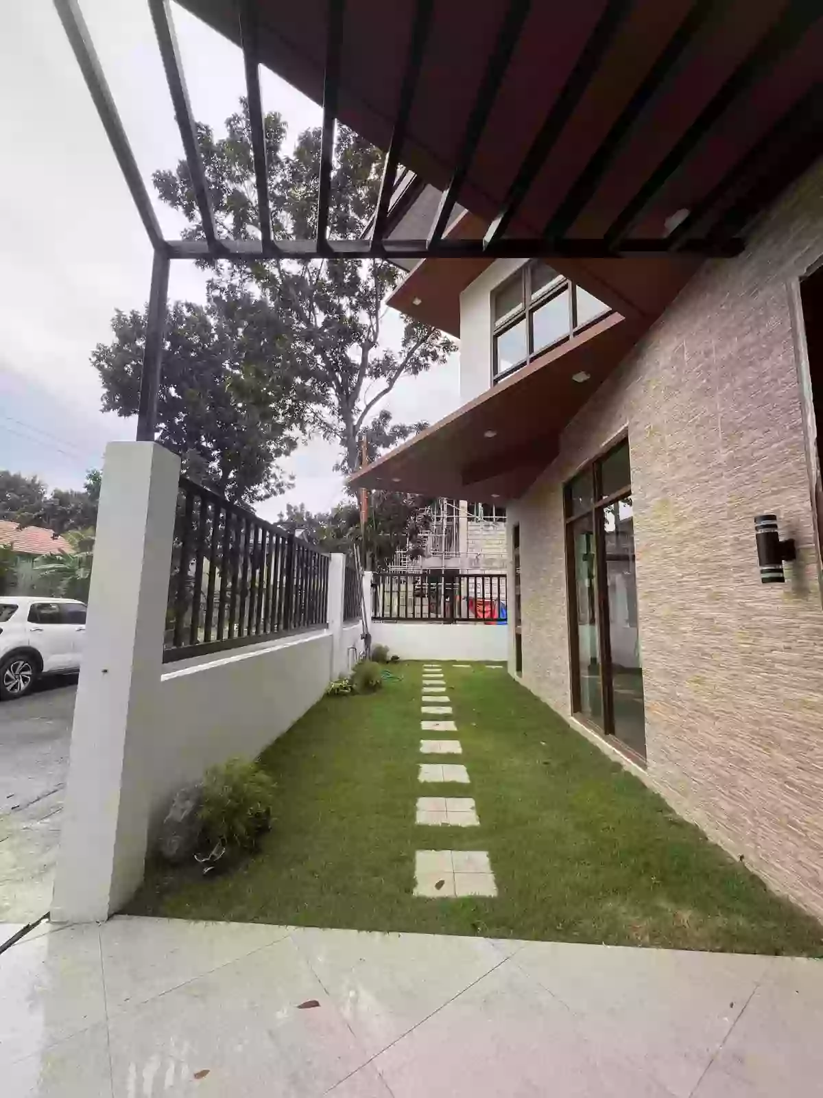 Newly Built House and Lot with For Sale — House and Lot in Ibabao - Gisi - Agus Road, Lapu-Lapu City, Cebu — Photo 3