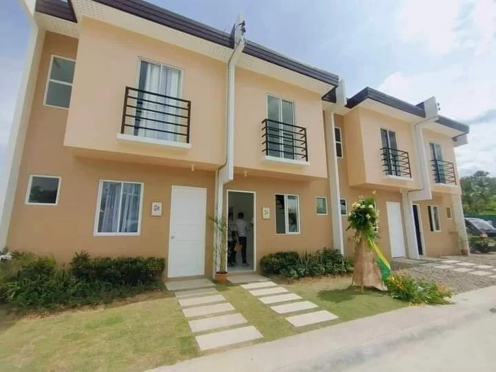 Finished Unit House and Lot for ASSUME — Townhouse in Carcar City, Cebu, Philippines — Photo 2