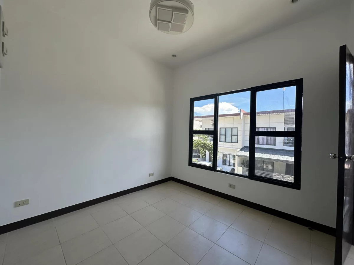 Duplex House — House and Lot in Mandaue City, Cebu, Philippines — Photo 3