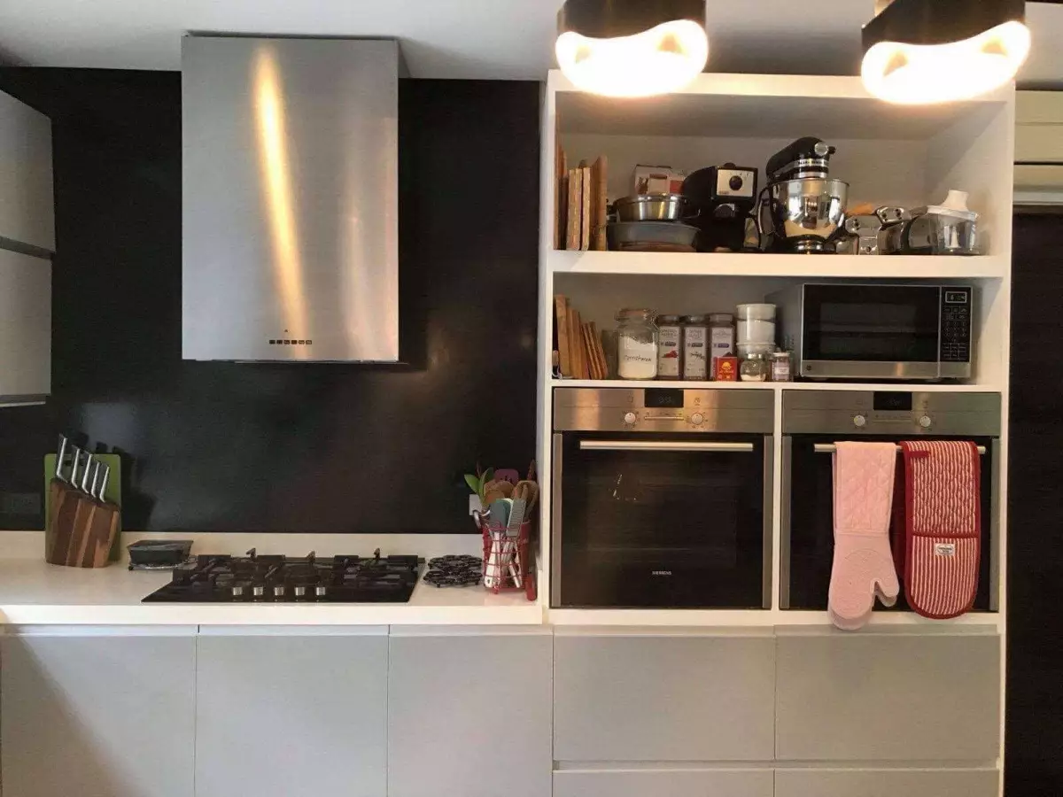 Open photo 52 of 61 — Maria Luisa House for Sale
