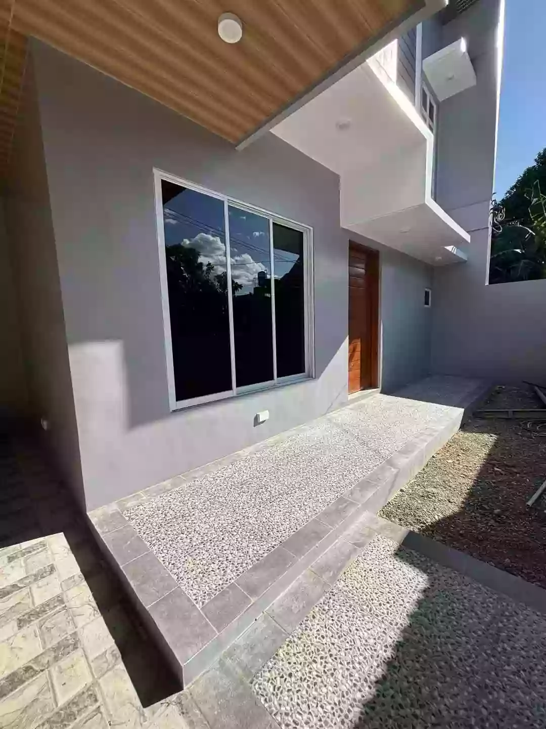 2 storey 4 BR house and lot
