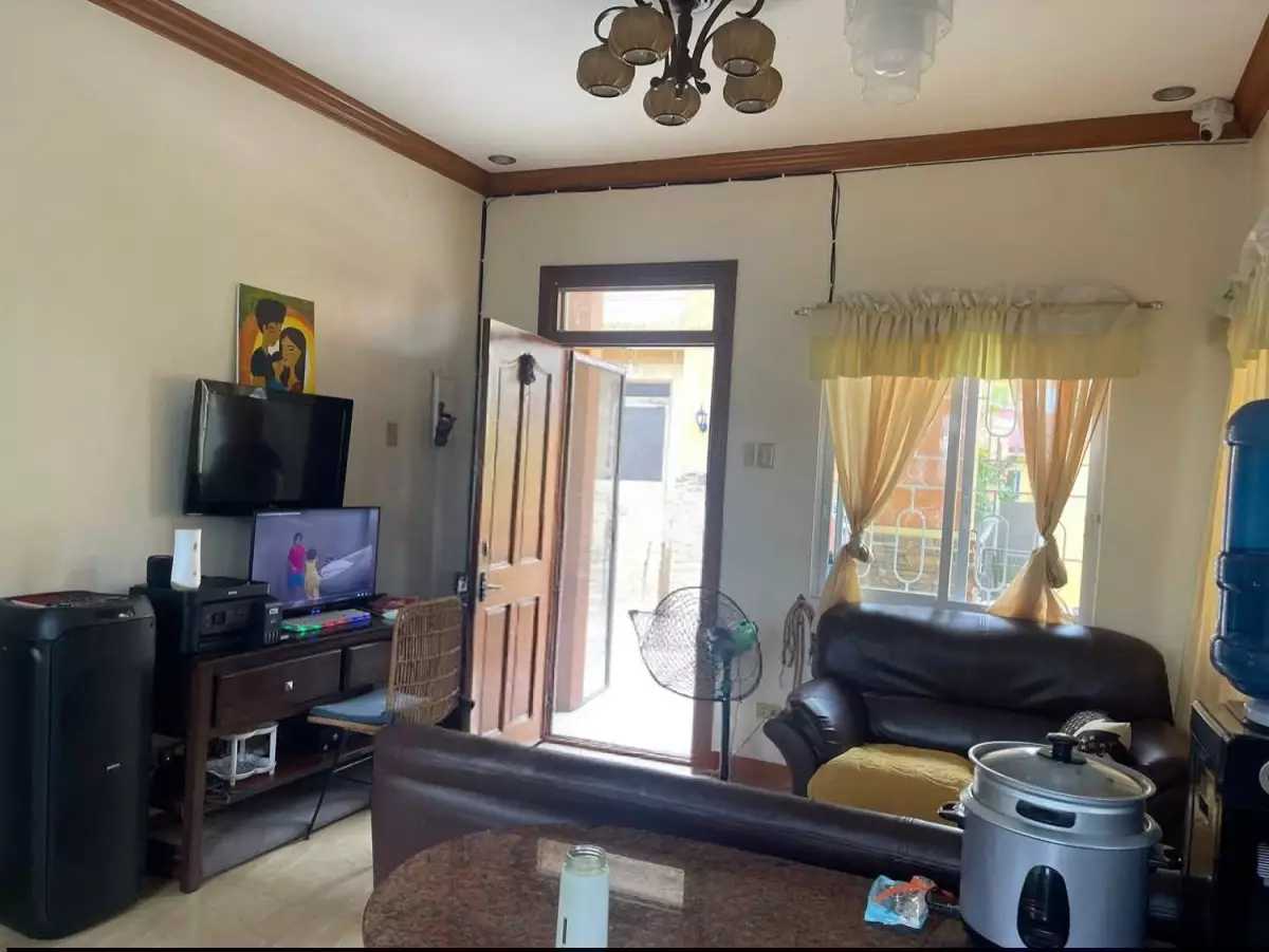 FOF SALE Bungalow House and Lot — House and Lot in Jagobiao Mandaue City — Photo 7