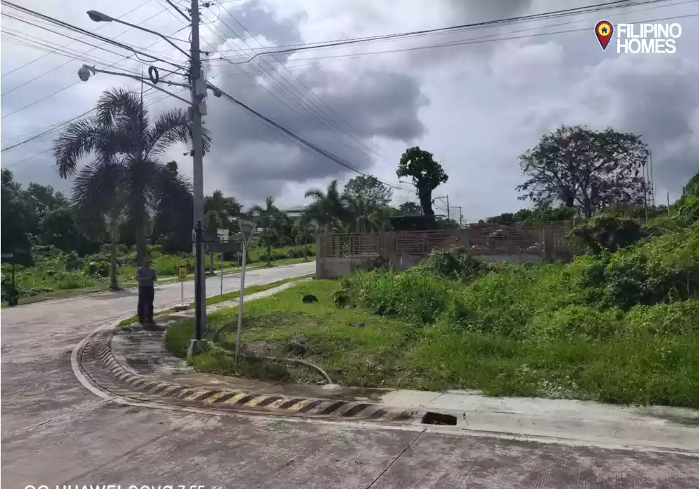 Corner Lot for Sale at Tierra Alta, Valencia Negros Oriental — Residential Lot in Negros Oriental, Philippines — Photo 2