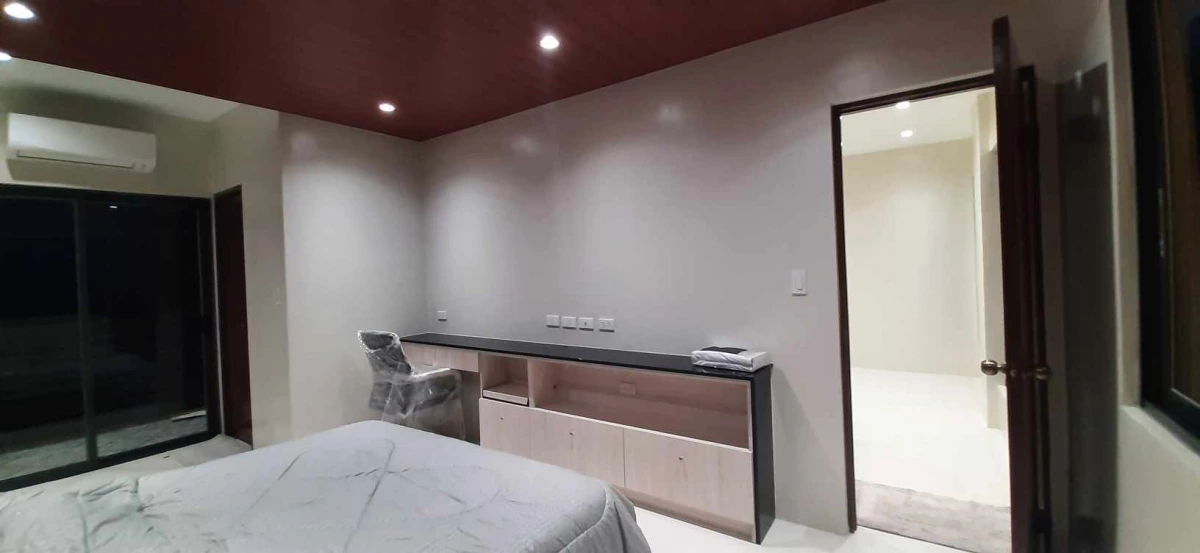 Open photo 13 of 13 — Single Attached House and Lot in Carcar City