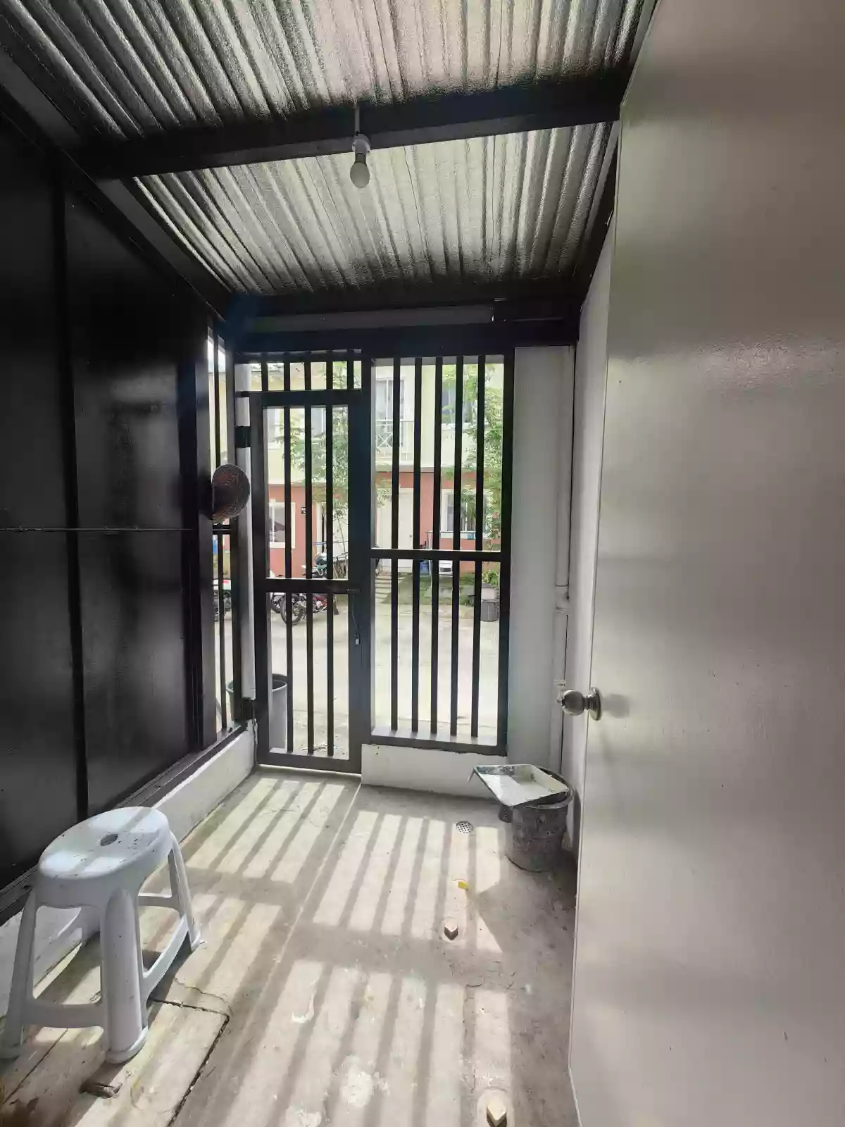 Open photo 13 of 16 — TOWNHOUSE FOR RENT IN GARDEN BLOOM SOUTH