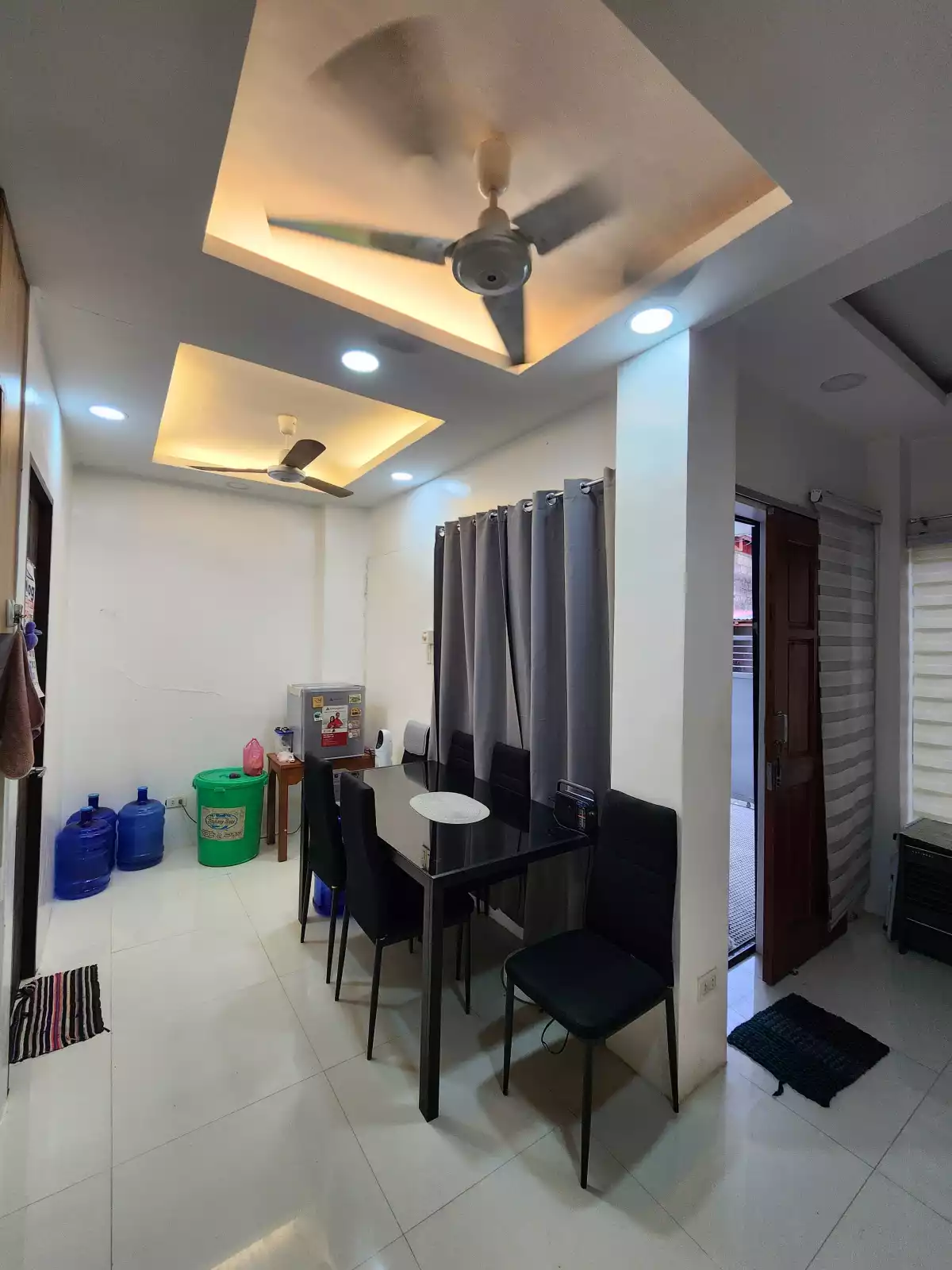 House & Lot with Unfinished Apartment — House and Lot in Cebu South Coastal Road, Talisay, Cebu — Photo 3