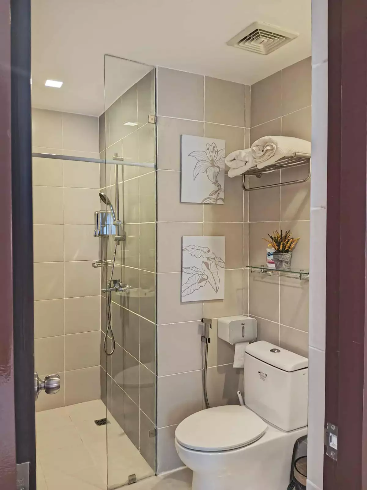 Studio Unit in Iloilo Megaworld — Studio in Iloilo City — Photo 5