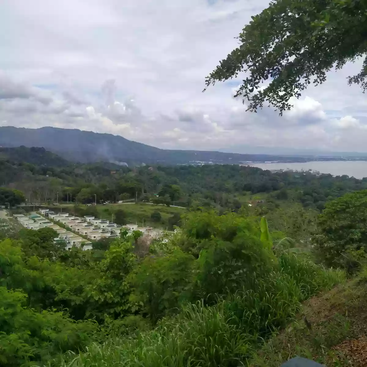 Corner ResidentialLot at Teakwood — Residential Lot in Cagayan de Oro, Misamis Oriental, Philippines — Photo 5