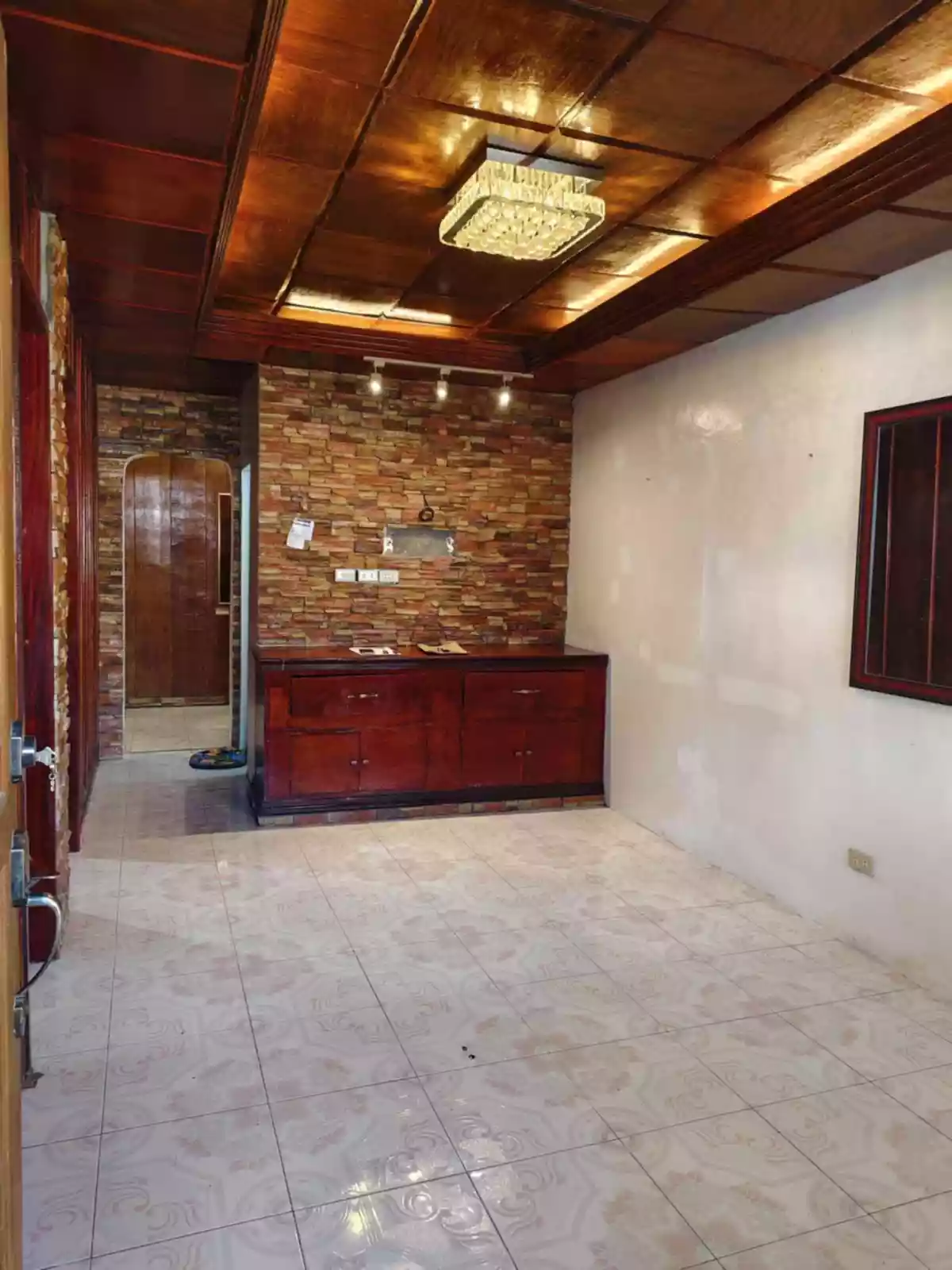 Open photo 15 of 18 — House and Lot for sale