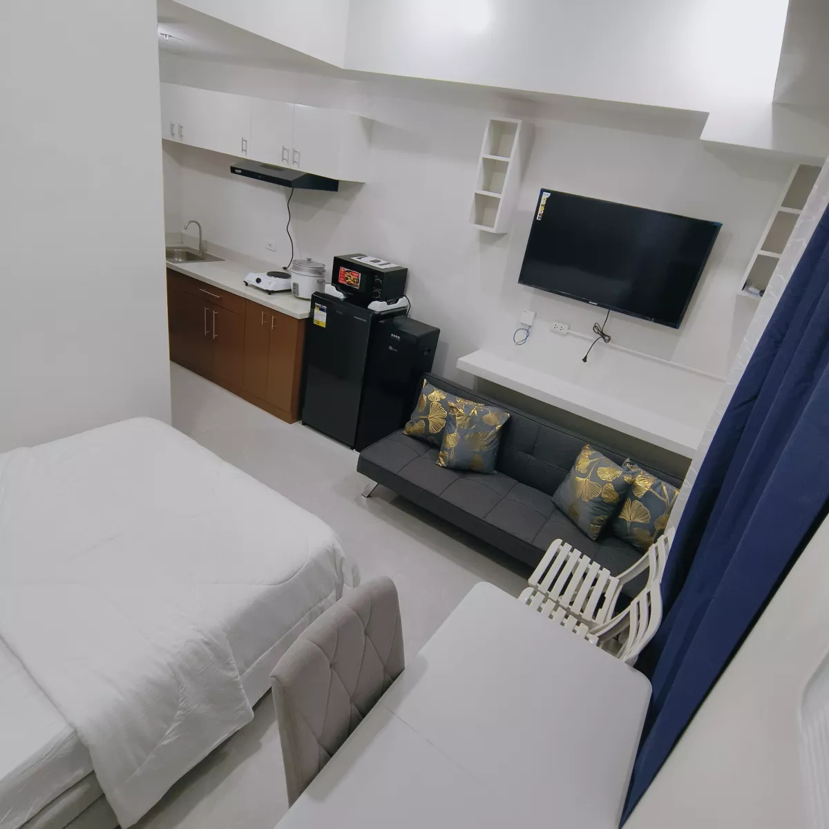 FULLY FURNISHED-Newly Turn Over Studio Unit — Studio in Cebu, 6000 Cebu, Philippines — Photo 2