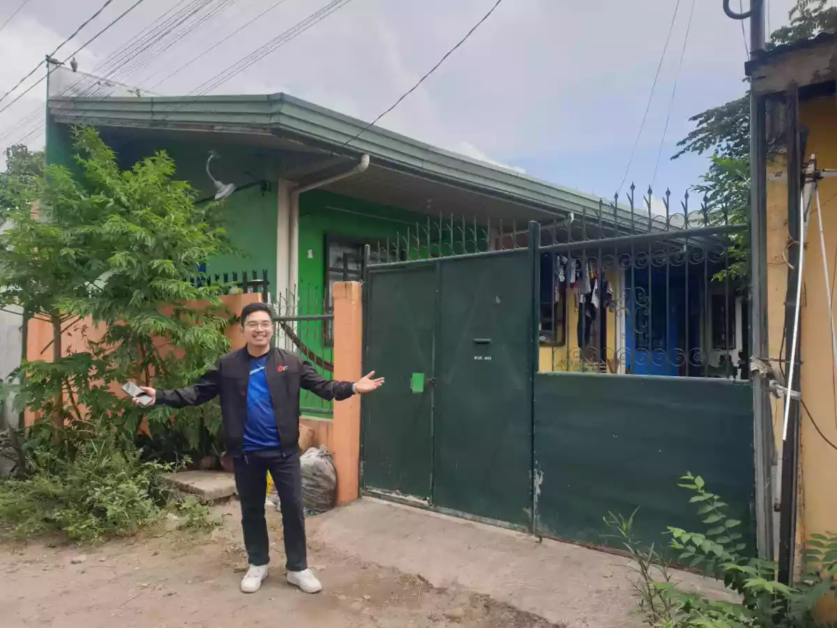 5 doors apartment for sale in General Santos City 