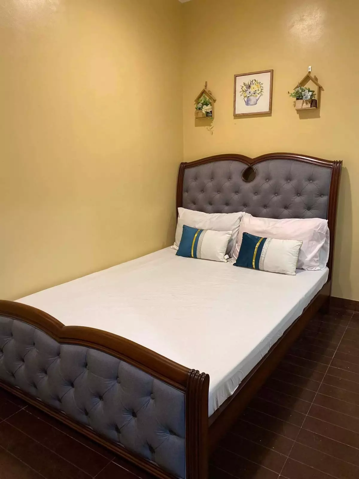 Open photo 20 of 20 — 2 STOREY HOUSE WITH 3 CAR PARK IN TISA CEBU CITY