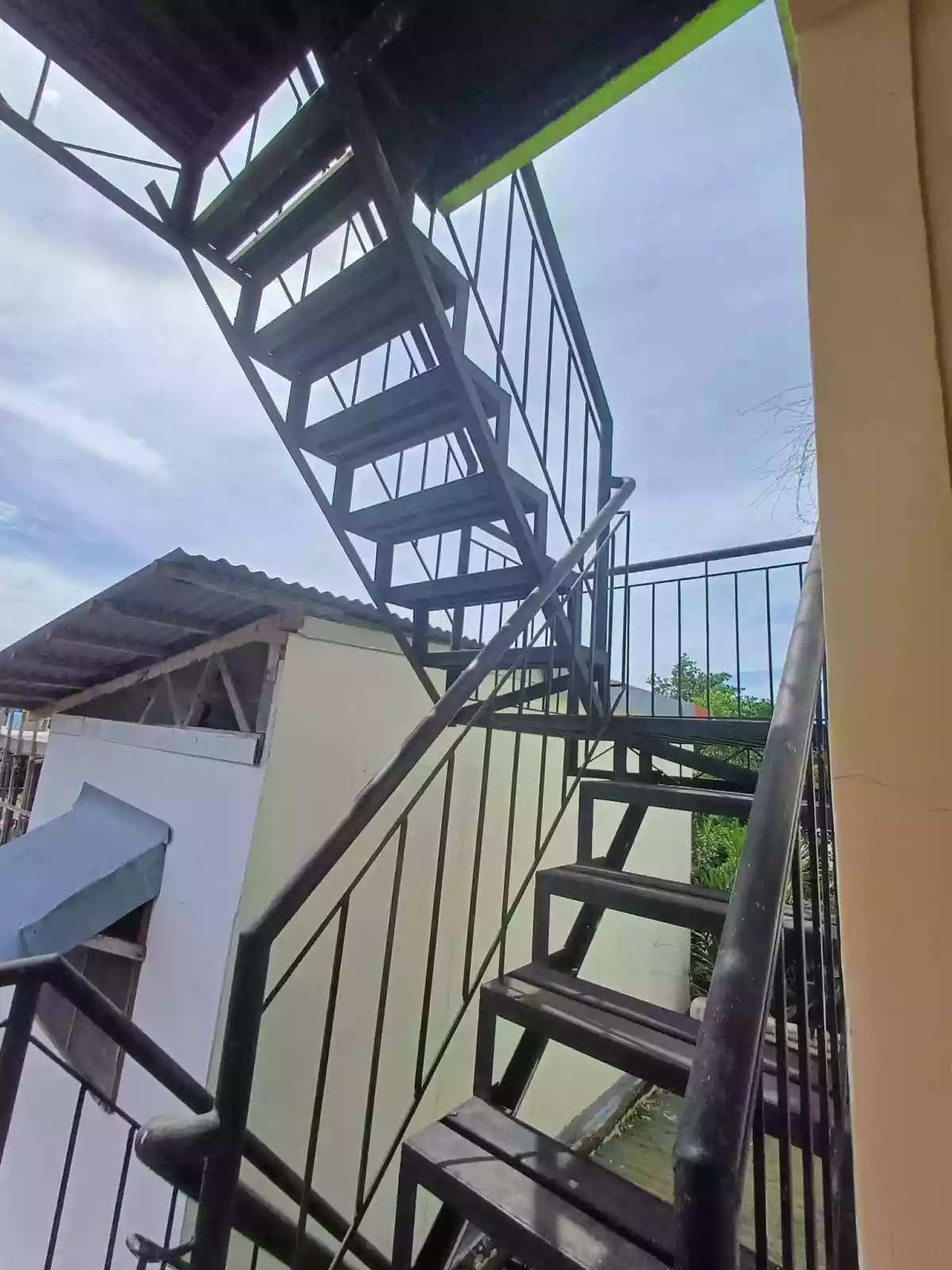 House & Lot : Basak Cebu City — House and Lot in Cebu City, Cebu, Philippines — Photo 3