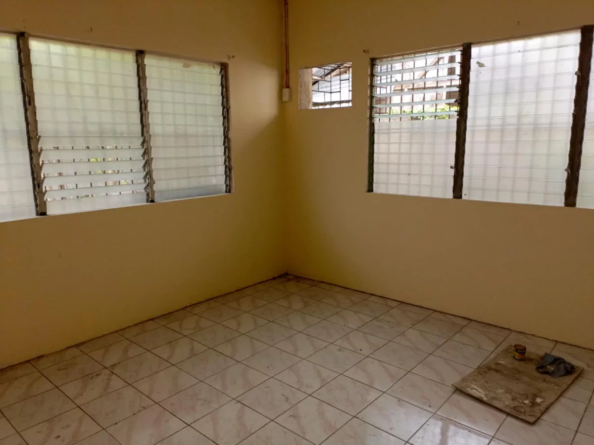 House and Lot For sale!! — House and Lot in Ging avenue hermelinda homes mansilingan, I Street, Bacolod — Photo 4