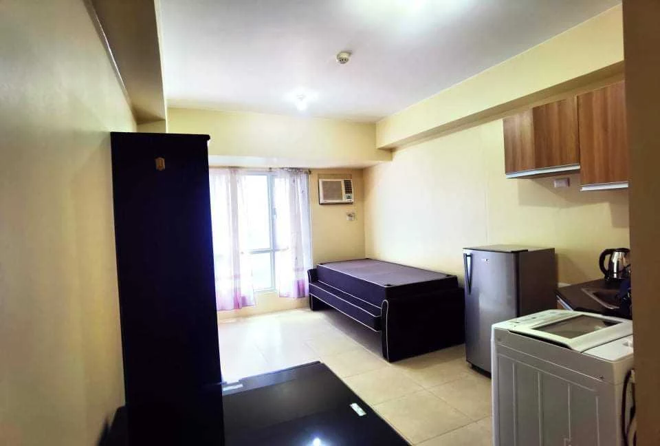 Fully Furnished Studio Unit at Asten 1 Towers Makati — Studio in Malugay, Makati, Metro Manila — Photo 2