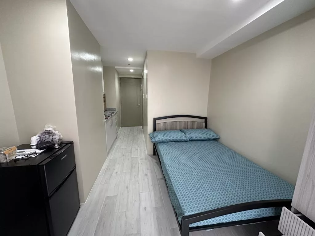 FULLY FURNISHED STUDIO UNIT FOR RENT NEAR AYALA — Studio in Mandaue City, Philippines — Photo 5