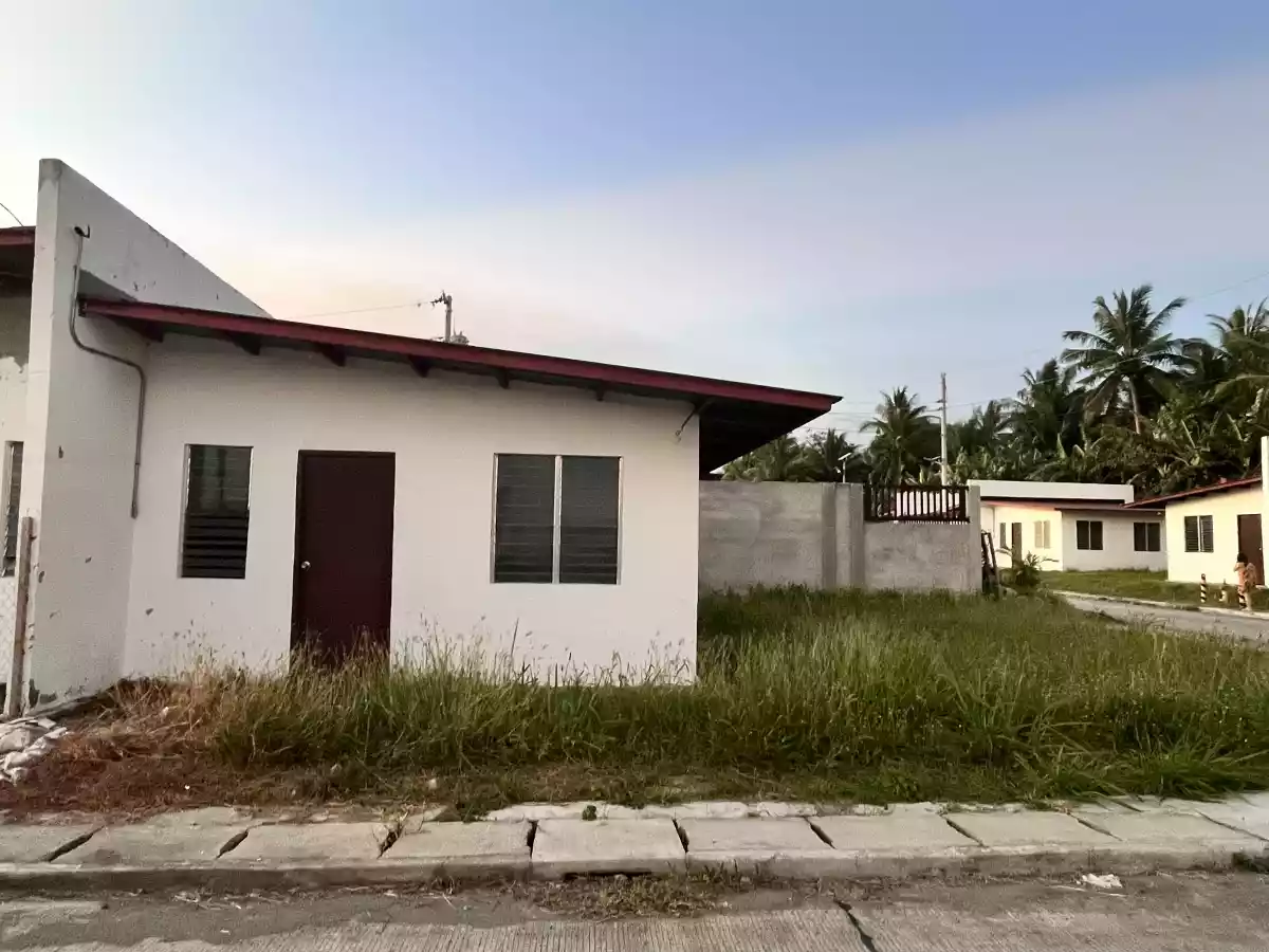 House and Lot for Assume — House and Lot in Alabel, Sarangani, Philippines — Photo 2