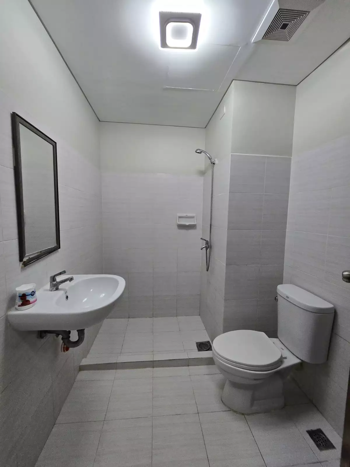 Studio Unit at Mivesa Garden Residences for Sale — Studio in Salinas Drive Extension, Cebu City, Philippines — Photo 2