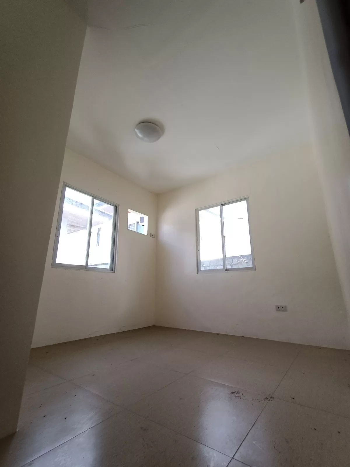 RENT TO OWN Elegant 2-Storey House and Lot in Velmiro Heights, Minglanilla, Cebu! — House and Lot in Minglanilla, Cebu, 6046 — Photo 6