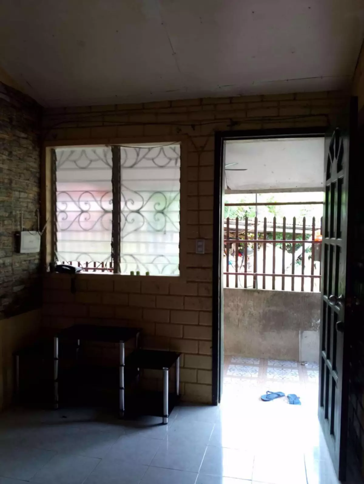 HOUSE AND LOT FOR RENT IN SABANG, DANAO CITY — House and Lot in Danao City, Cebu, Philippines — Photo 3