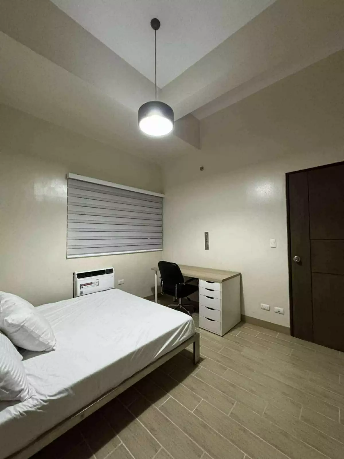 Open photo 11 of 14 — 1 BR Penthouse with Balcony For Sale