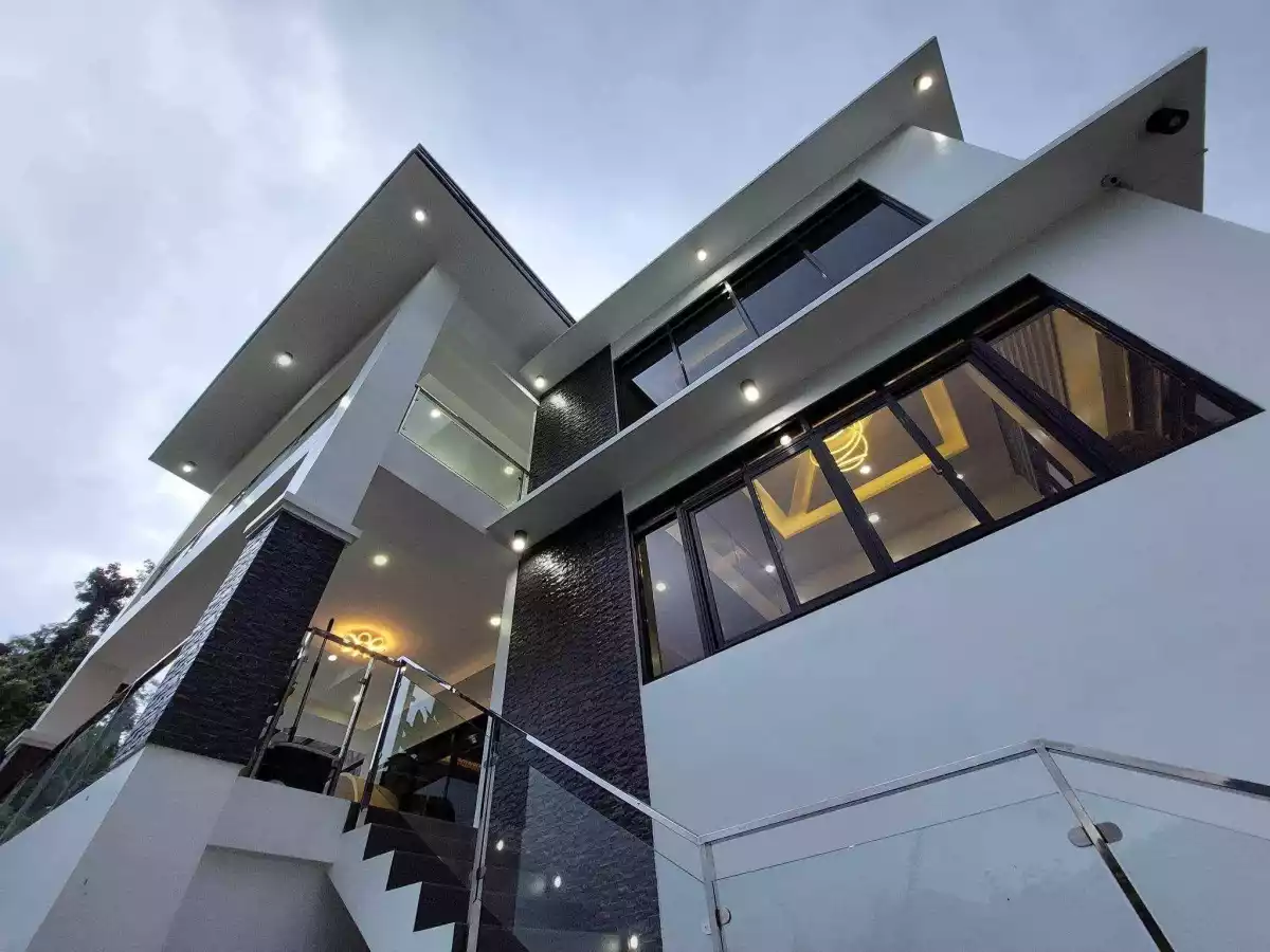 2 Storey Oberlooking Modern Mountain Home and Lot FOR SALE — House and Lot in Cebu, Philippines — Photo 4