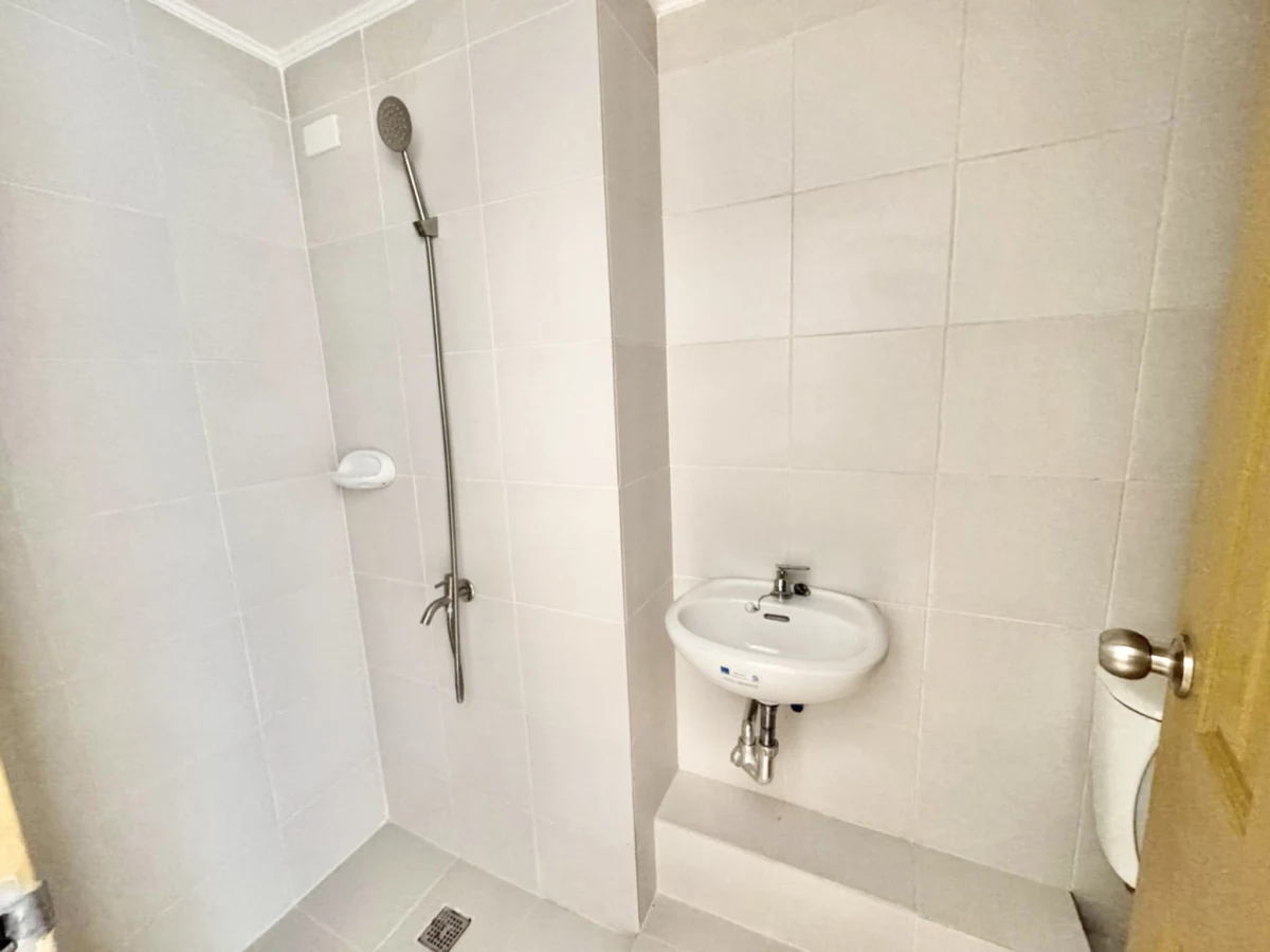 Studio Type Condo — Studio in Davao City, Davao Region, Philippines — Photo 4