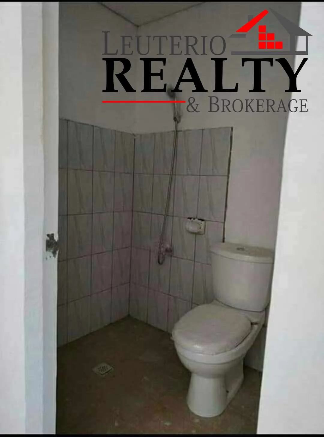 TOWNHOUSE DECA GRANDVALE1, SAN FELIPE , NAGA CITY — Townhouse in Naga, Camarines Sur, Philippines — Photo 5